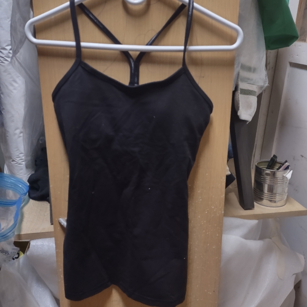 Lululemon tank top